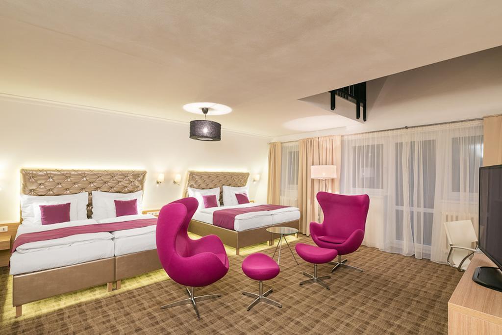 Pytloun Wellness Hotel Harrachov Oda fotoğraf